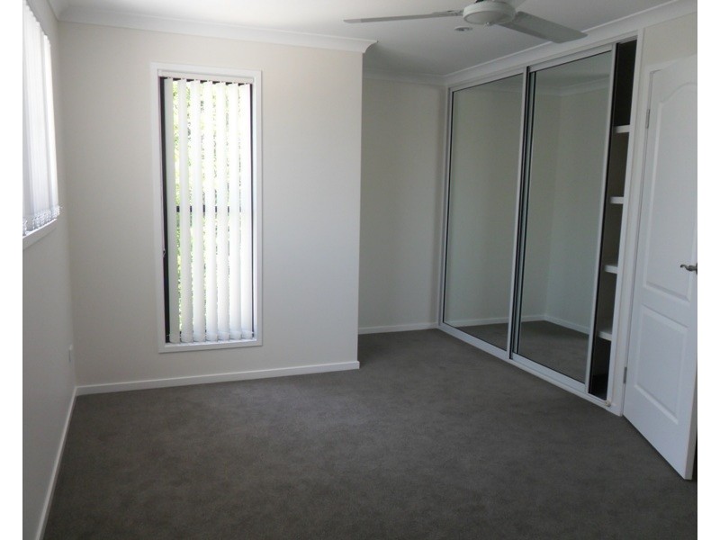 Unit 4/16 Bauman Way, Blackwater QLD 4717