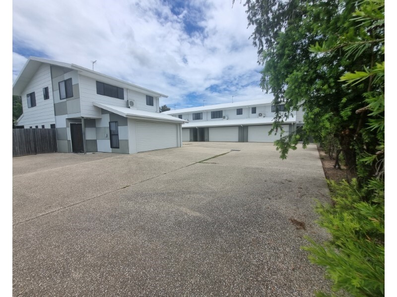 Unit 4/16 Bauman Way, Blackwater QLD 4717