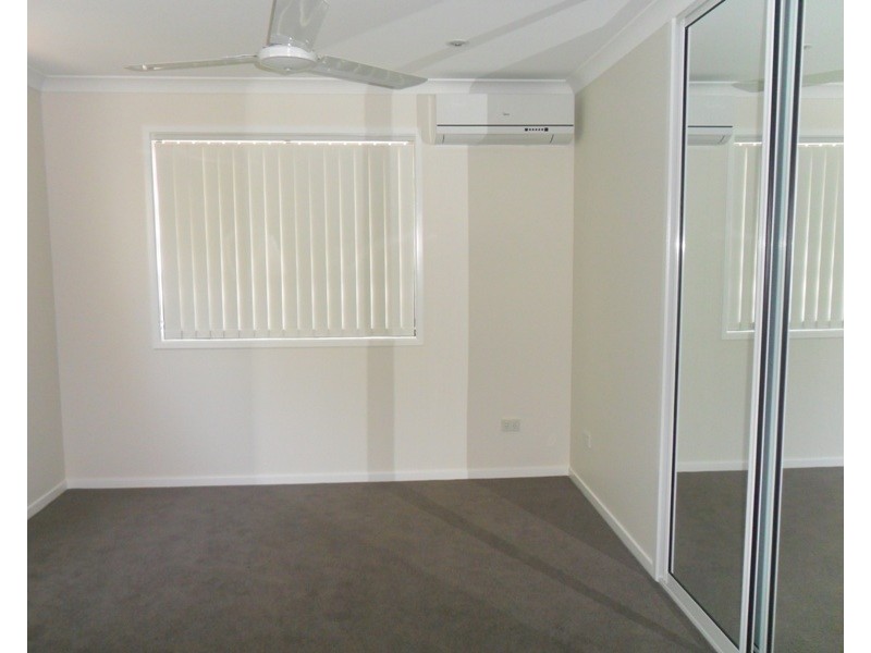 Unit 4/16 Bauman Way, Blackwater QLD 4717