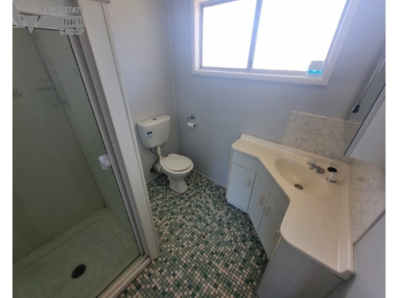 23 Bottletree Ave, Blackwater QLD 4717