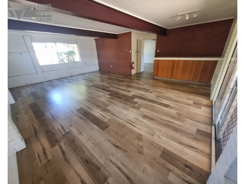 23 Bottletree Ave, Blackwater QLD 4717