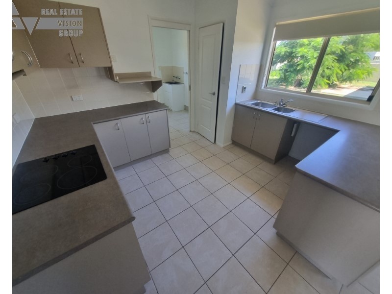 23 Boonery St, Blackwater QLD 4717