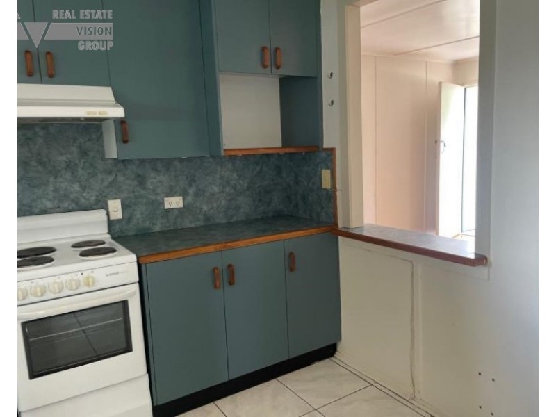 11 Columba Street, Blackwater QLD 4717