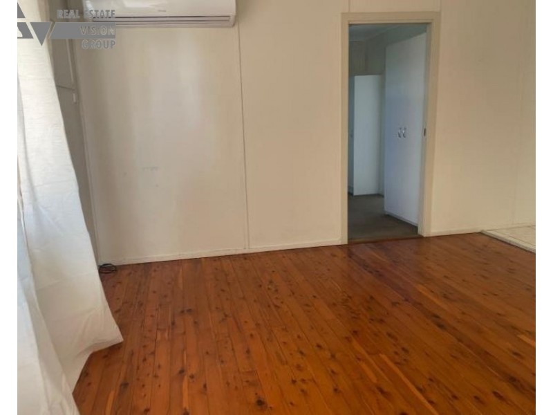 11 Columba Street, Blackwater QLD 4717