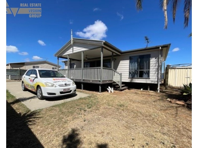 11 Columba Street, Blackwater QLD 4717