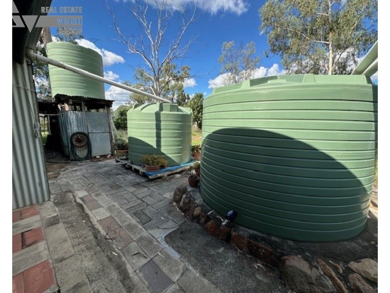 26 Willoughby Street, Willows QLD 4702