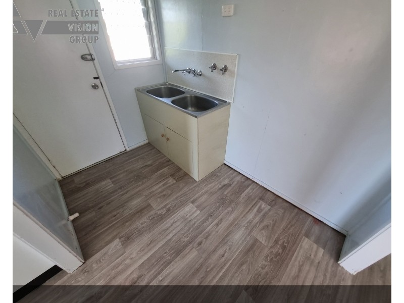 13 Eucalyptus St, Blackwater QLD 4717