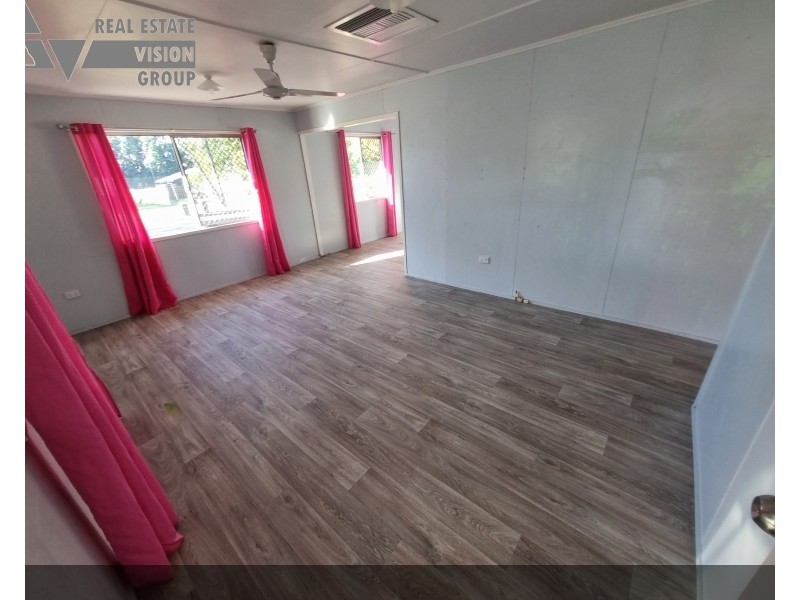 13 Eucalyptus St, Blackwater QLD 4717