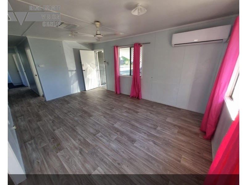 13 Eucalyptus St, Blackwater QLD 4717