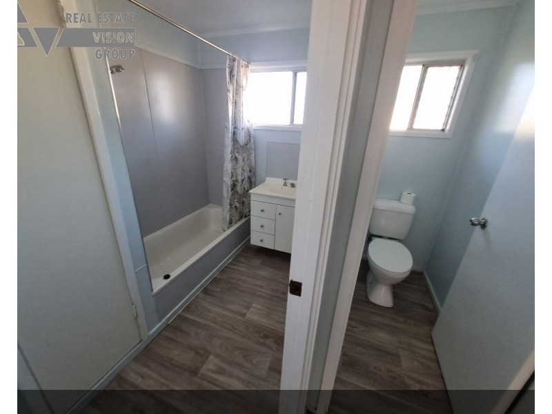 13 Eucalyptus St, Blackwater QLD 4717