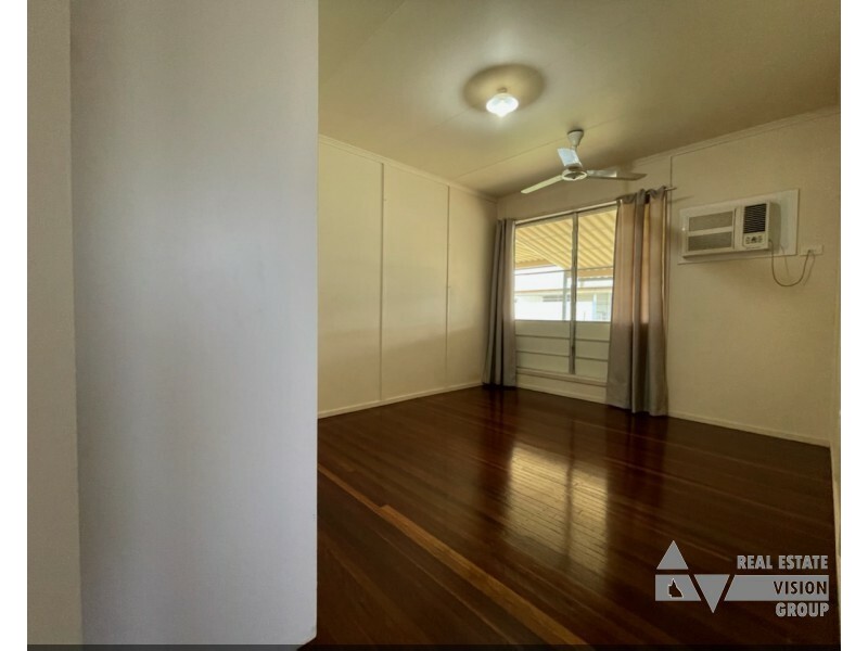 9 Bean Street, Blackwater QLD 4717