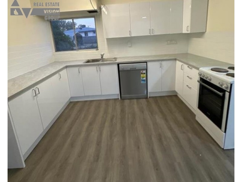 3 Campbell Street, Emerald QLD 4720