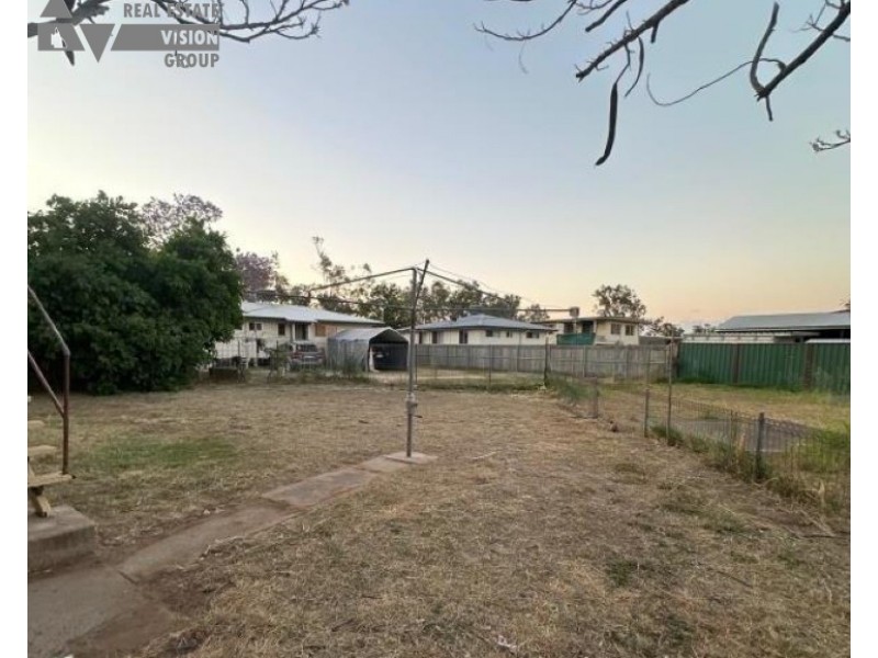 3 Campbell Street, Emerald QLD 4720