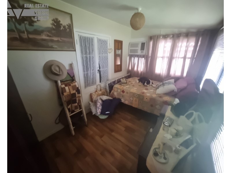 82 Main Street, Bluff QLD 4702