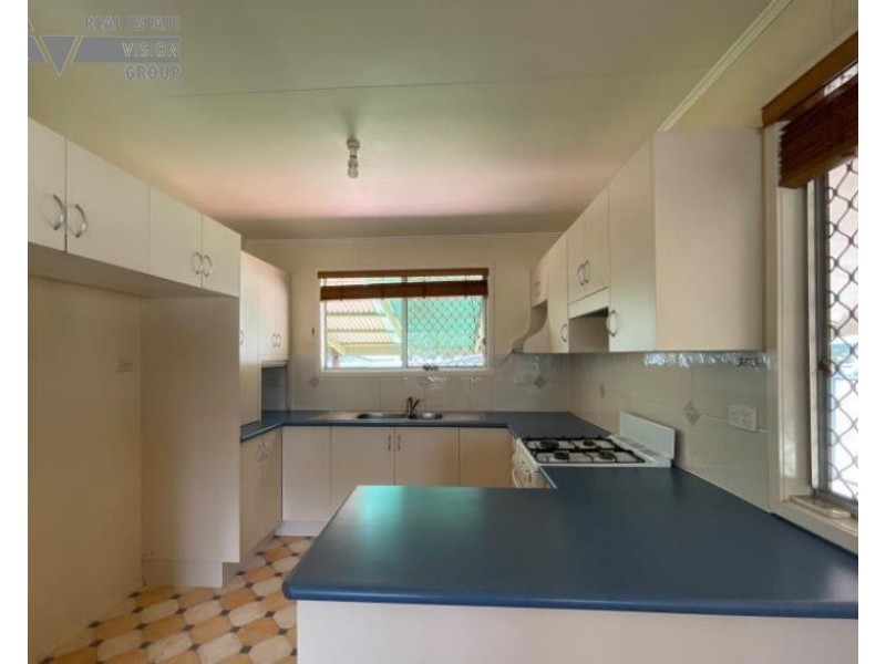 14 Gidyea Street, Blackwater QLD 4717