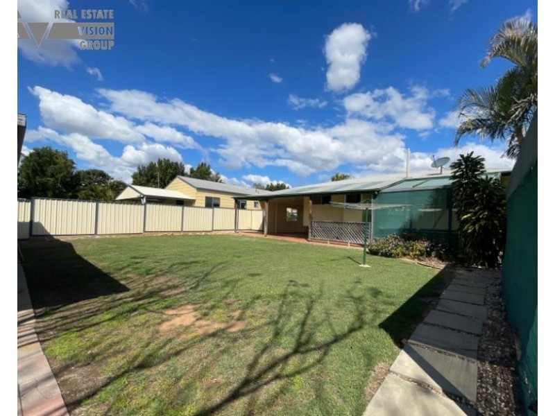 14 Gidyea Street, Blackwater QLD 4717