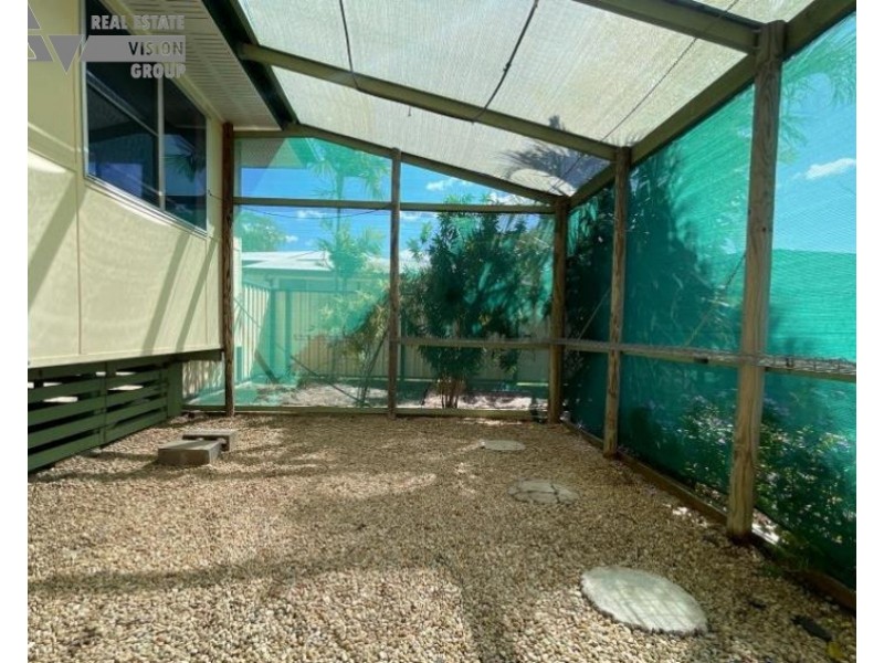 14 Gidyea Street, Blackwater QLD 4717