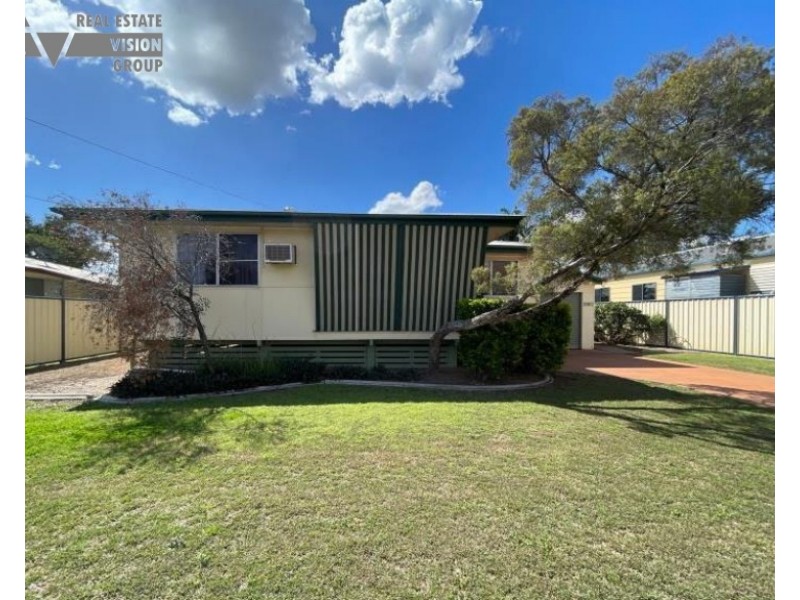 14 Gidyea Street, Blackwater QLD 4717
