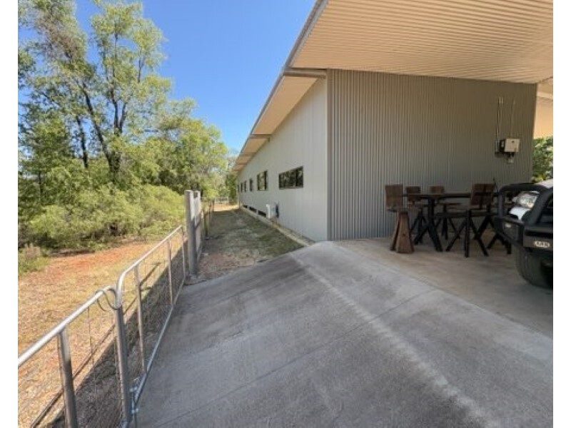 3 Old Reward Road, Rubyvale QLD 4702