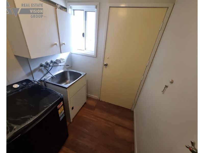 6 Long Street, Blackwater QLD 4717