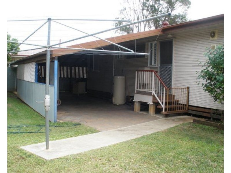 22 Seeman Street, Blackwater QLD 4717