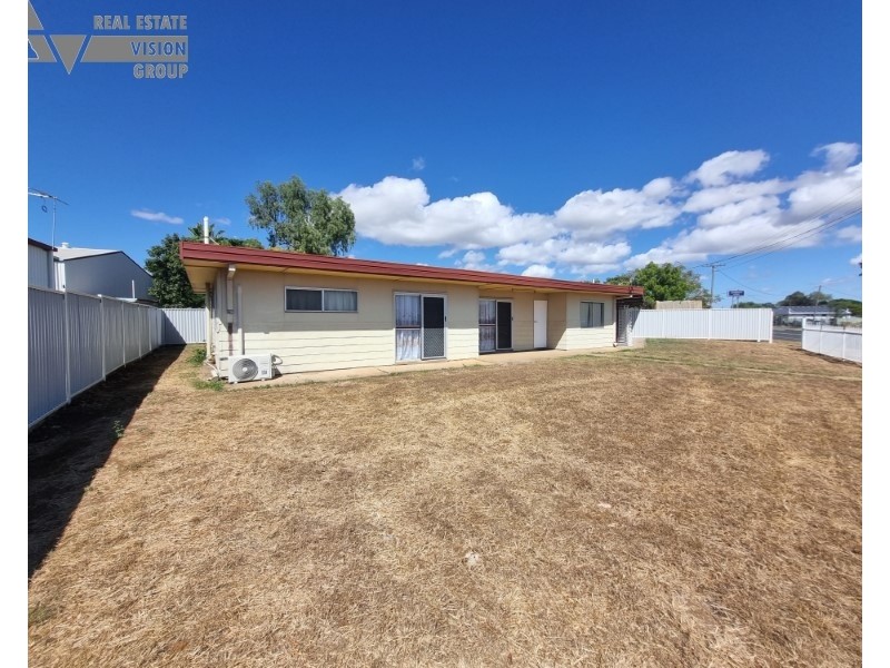 13 Littlefield Street, Blackwater QLD 4717