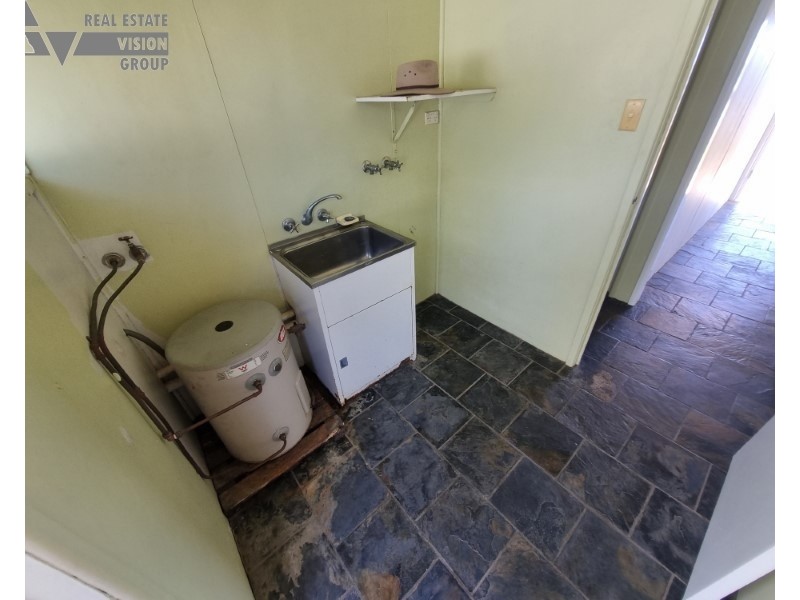 13 Littlefield Street, Blackwater QLD 4717