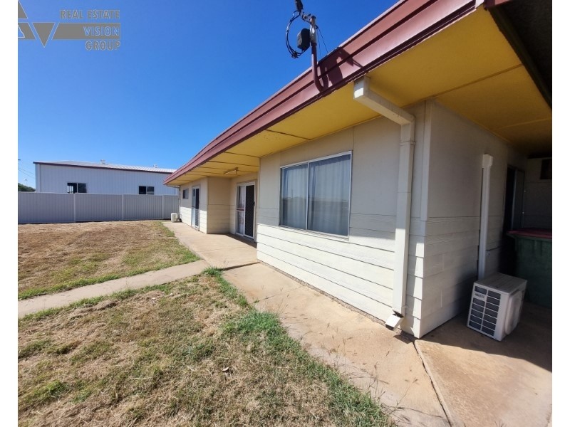 13 Littlefield Street, Blackwater QLD 4717