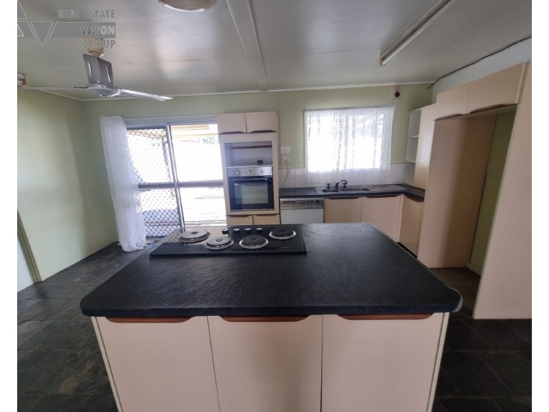 13 Littlefield Street, Blackwater QLD 4717