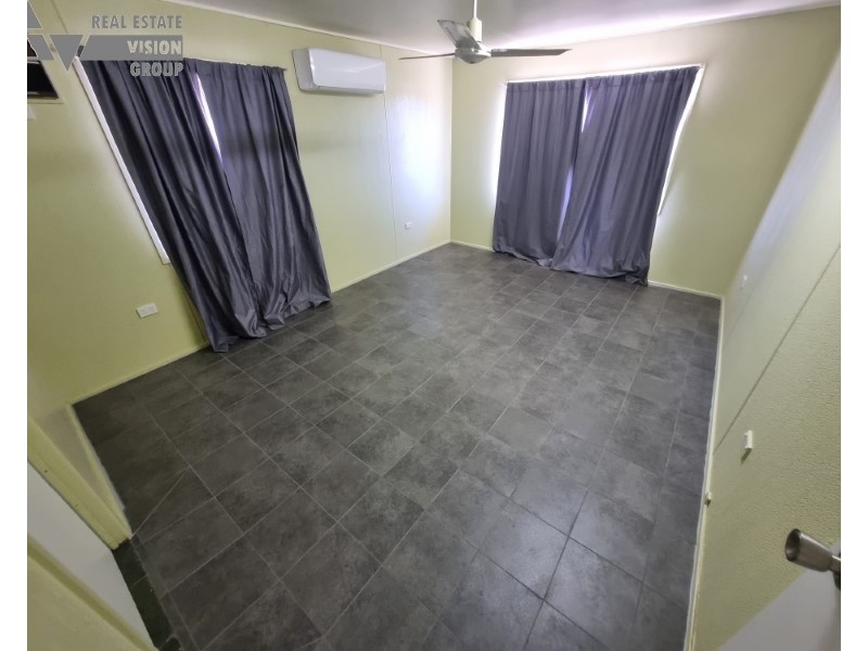 13 Littlefield Street, Blackwater QLD 4717