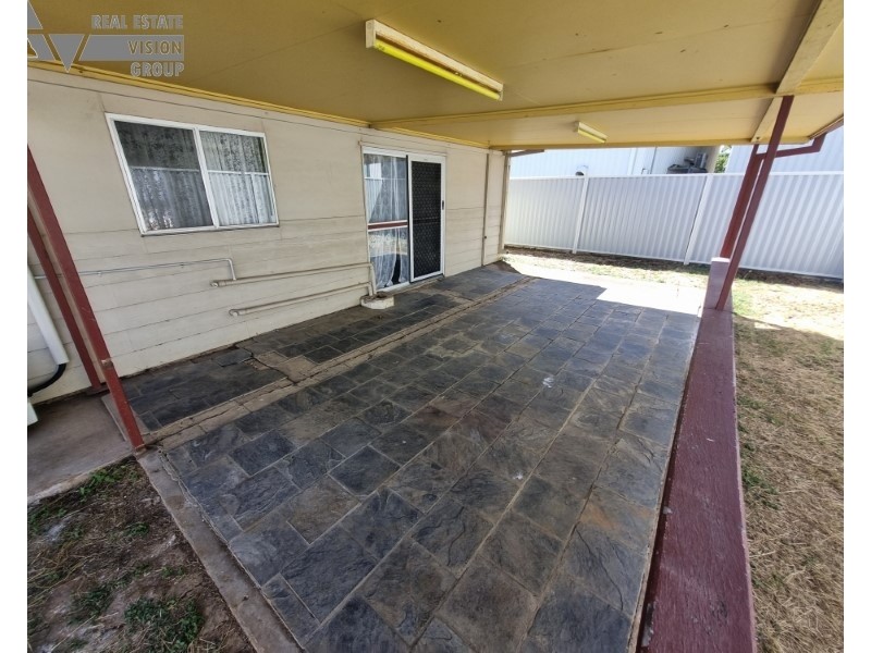 13 Littlefield Street, Blackwater QLD 4717