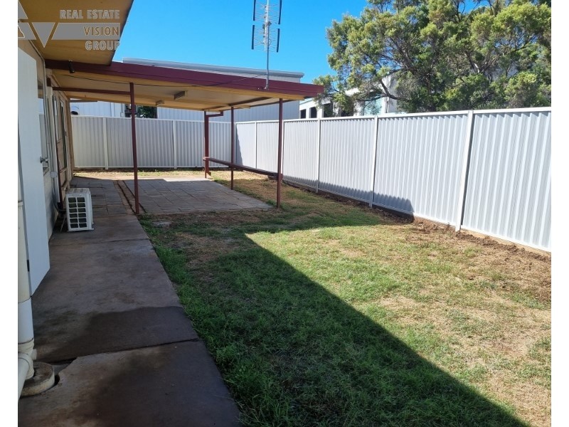 13 Littlefield Street, Blackwater QLD 4717