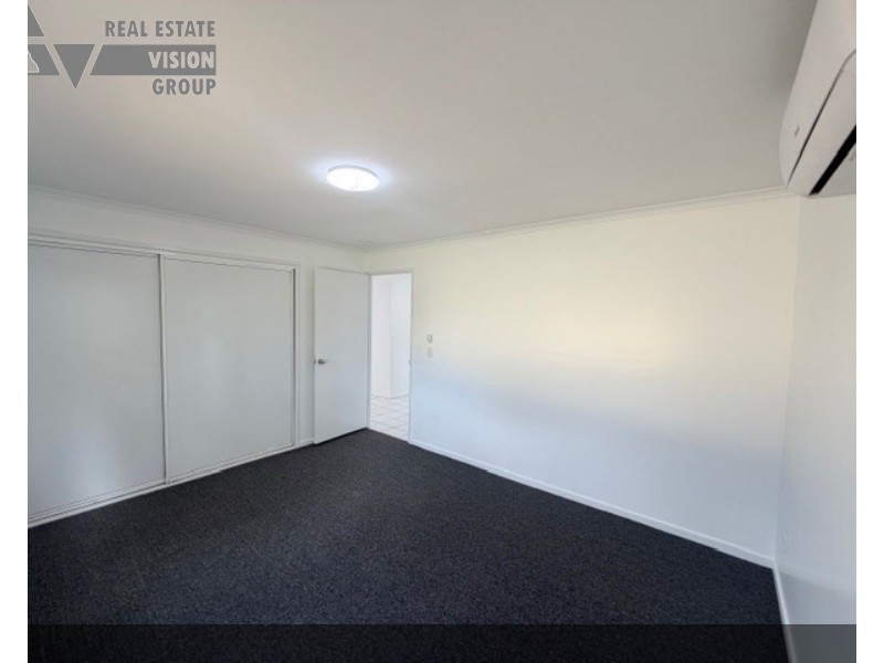 18 Colleen Avenue St, Emerald QLD 4720
