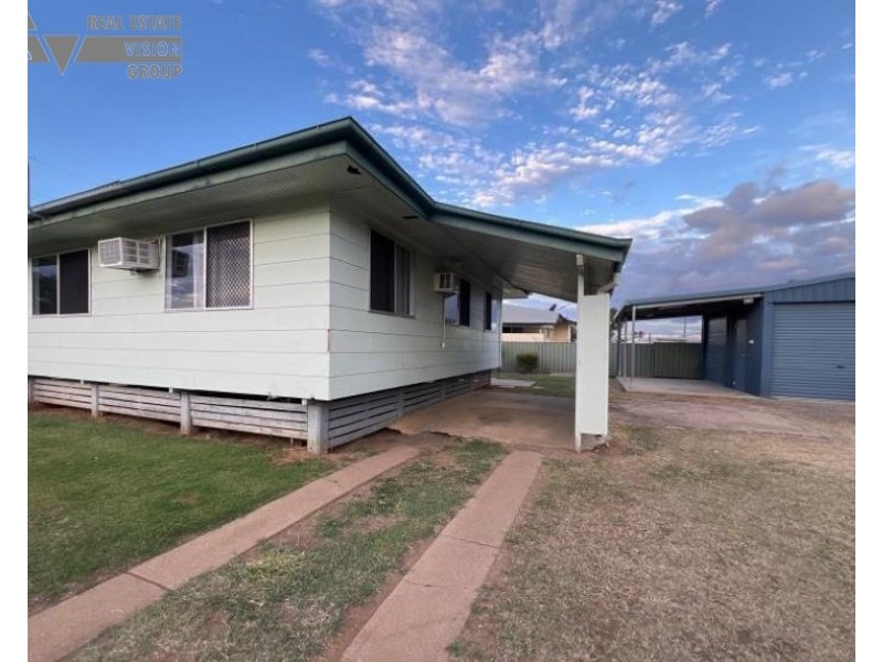 55 Wattle Street, Blackwater QLD 4717