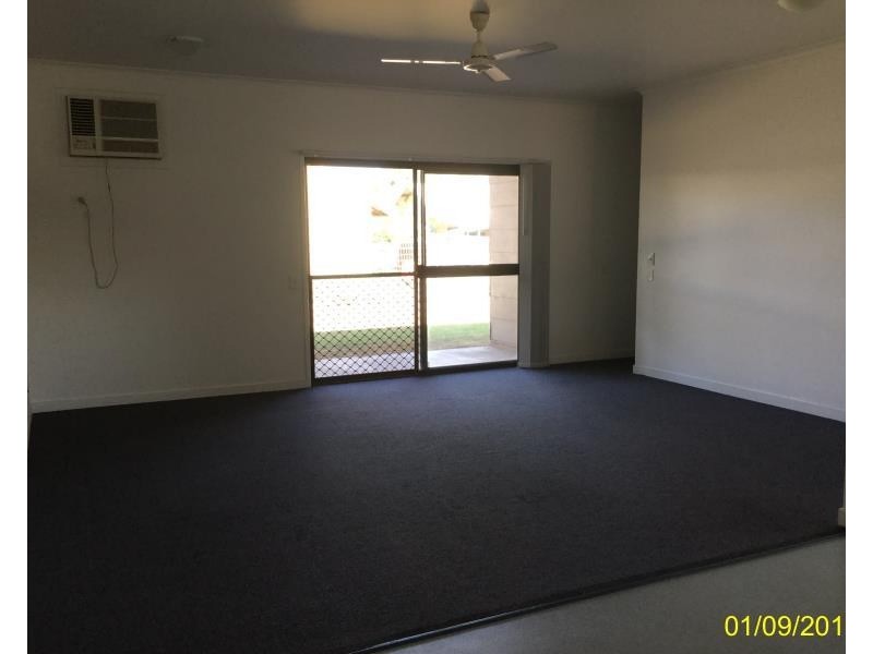17 Walsh Ave, Blackwater QLD 4717