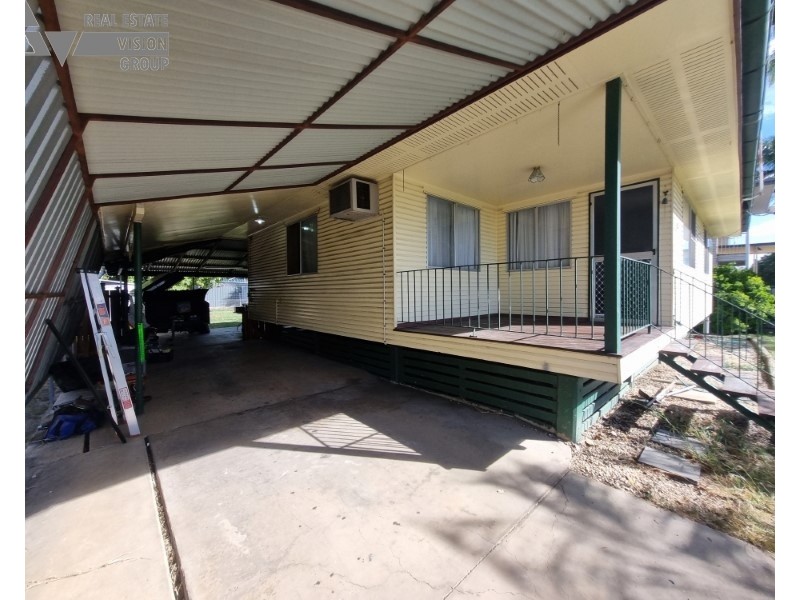 28 Bottletree Avenue, Blackwater QLD 4717