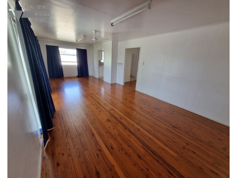 42 Rufus St, Blackwater QLD 4717