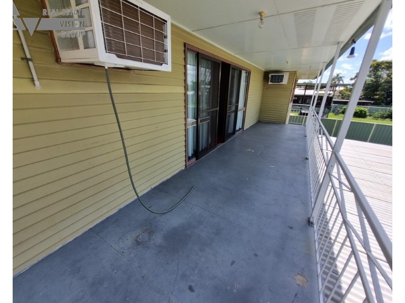 42 Rufus St, Blackwater QLD 4717