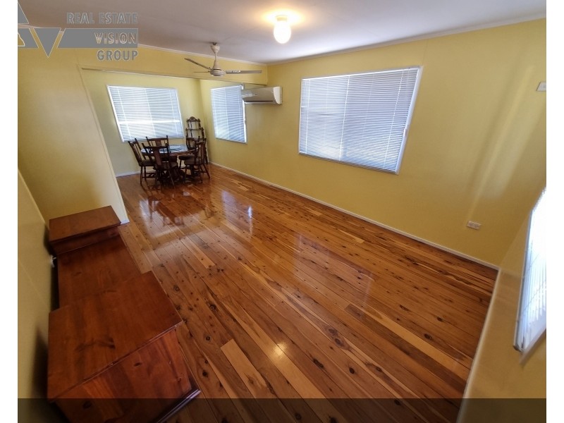 12 Oliffe St, Blackwater QLD 4717