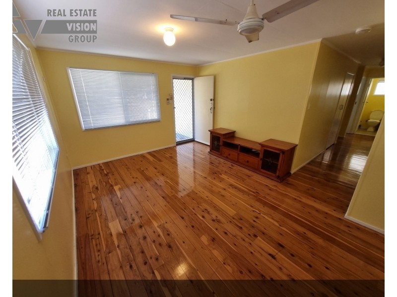 12 Oliffe St, Blackwater QLD 4717