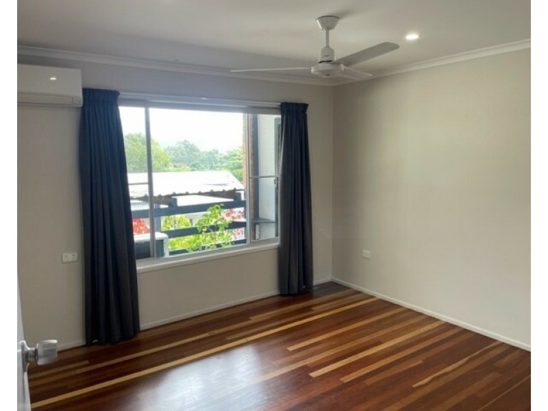 38 Manooka Dr, Cannonvale QLD 4802