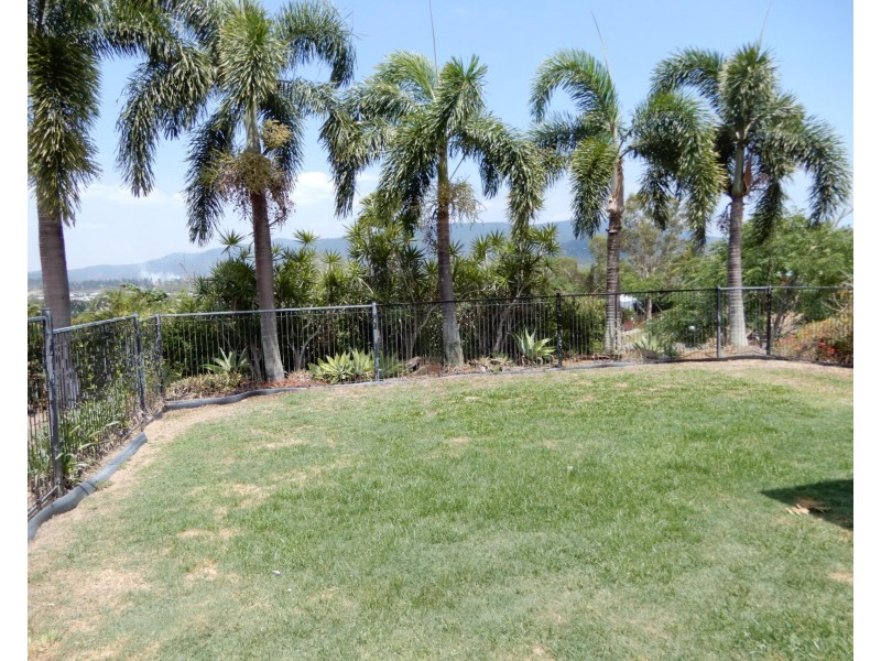 47 Country Road, Cannonvale QLD 4802