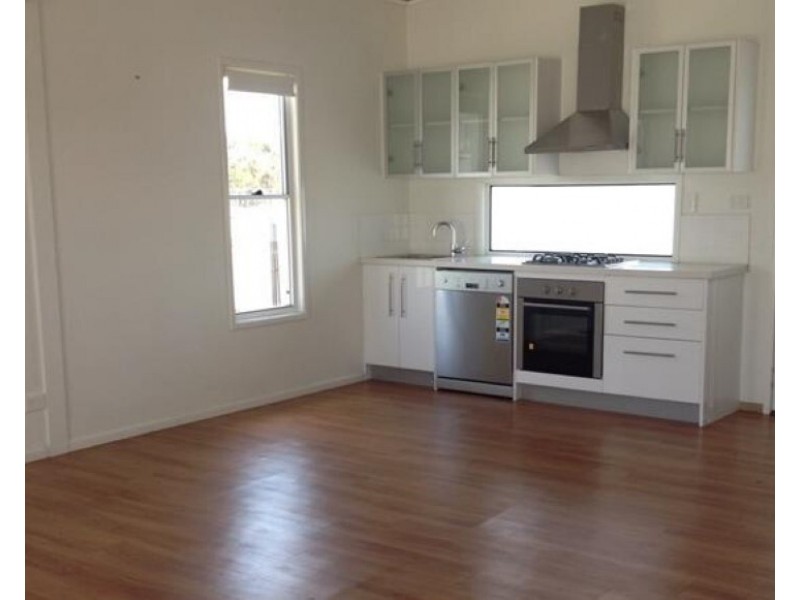 Unit 7/22 Summer Red Court, Blackwater QLD 4717