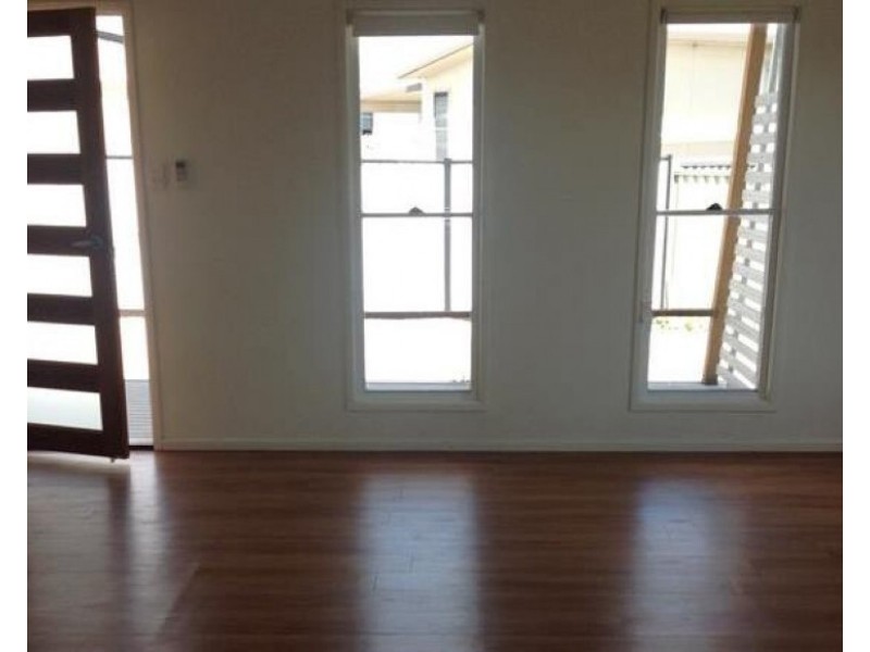 Unit 7/22 Summer Red Court, Blackwater QLD 4717