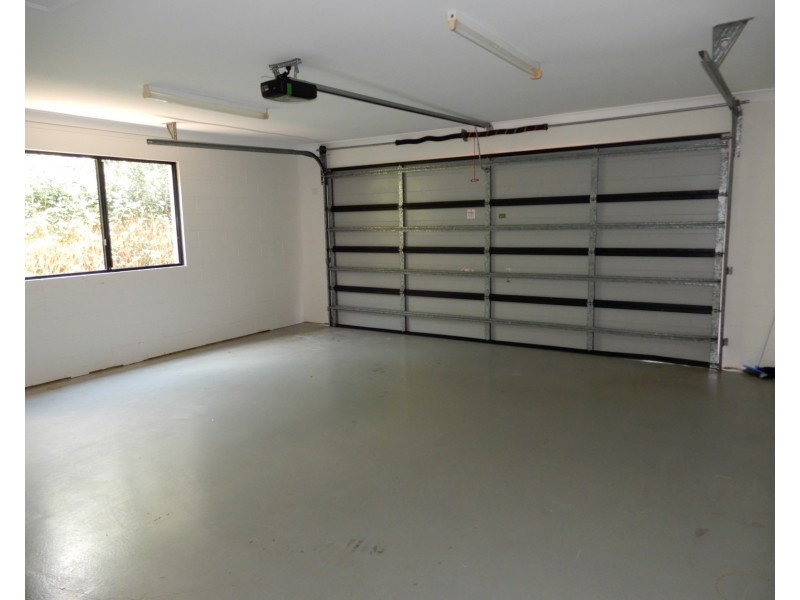 47 Country Road, Cannonvale QLD 4802