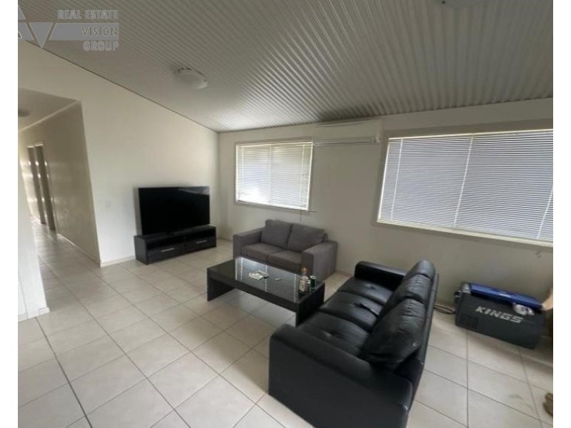 1 Cherry Street, Blackwater QLD 4717