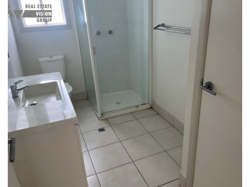 1 Cherry Street, Blackwater QLD 4717