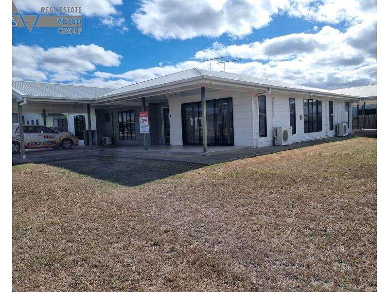 Unit 1/5 Deacon Drive, Blackwater QLD 4717
