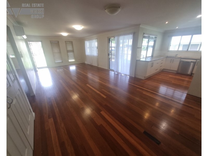 33 Bremner St, Blackwater QLD 4717