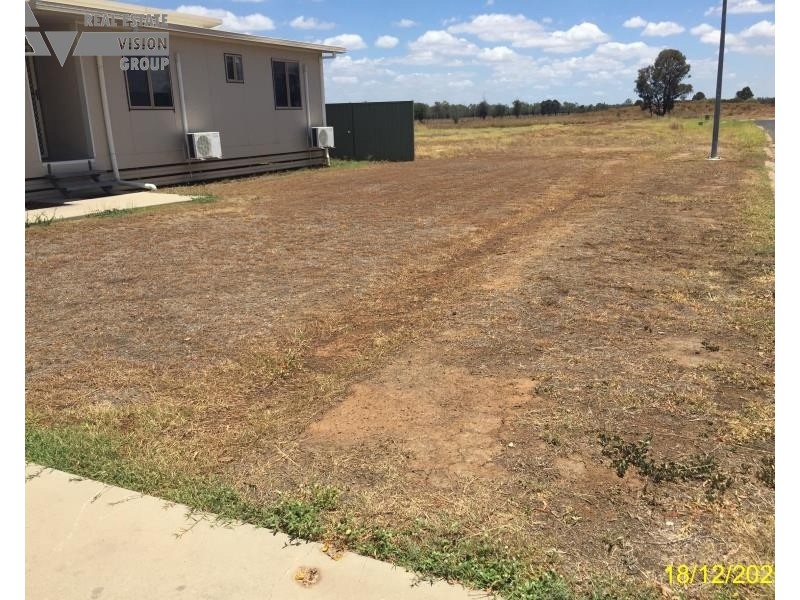 28 Summer Red Court, Blackwater QLD 4717
